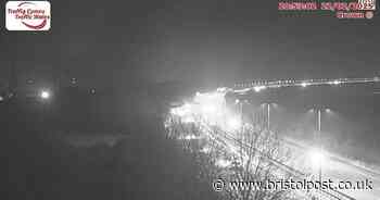 M4 shut after body found on carriageway