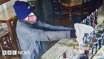 Man used toy bubble gun in attempted robbery