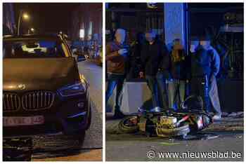 Jonge bestuurder naar ziekenhuis nadat scooter en personenwagen botsen