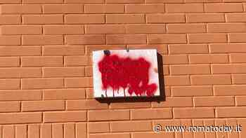 Balduina, vandalizzate le targhe a ricordo delle Foibe: "Ennesima profanazione"