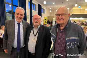 Vlaams Belang huldigt Daniël De Knijf voor kwarteeuw voorzitterschap