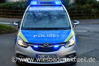 Unbekannter bedrängt junge Frauen in Stadtbus