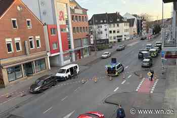 Polizeieinsatz wegen Gefährdungssituation: Mann randaliert in Wohnung