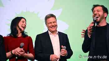 Blaues Auge für die Grünen: Kontakt mit Merz - “Nee, warum denn?”