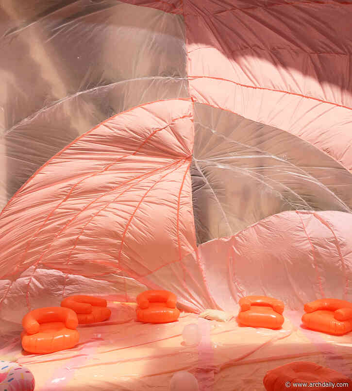 Inflatable Architectures in Public Spaces: Exploring the Works of Conjuntos Empáticos in Spain