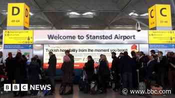 Holidaymakers face five weekends of train delays