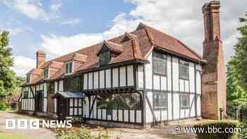 Medieval manor house gets £423,000 funding