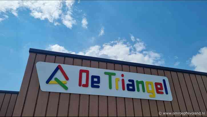 Lelystad - Nieuw zebrapad moet verkeersveiligheid bij basisschool De Triangel verbeteren