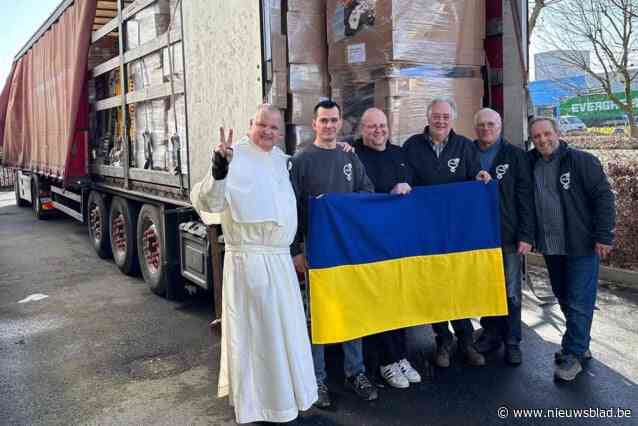 ‘Actie pater Karel’ stuurt twintigtonner met gespecialiseerd medisch materiaal naar Oekraïne
