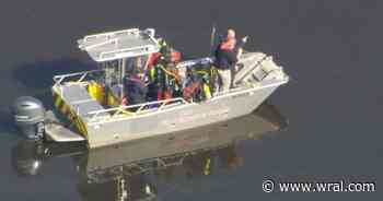 Hope Mills officers, firefighter jump into freezing lake to rescue man in sinking car