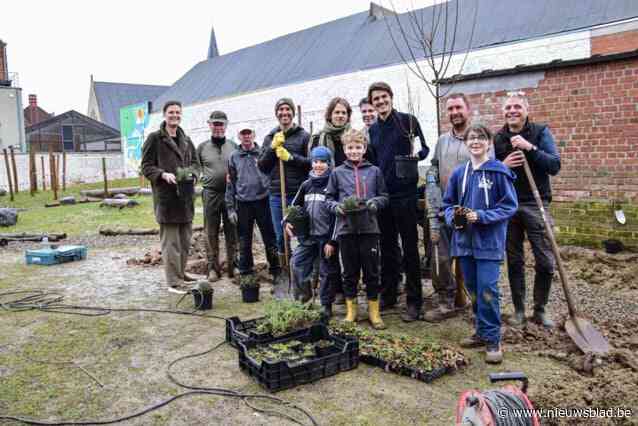 Eco-entrepreneur Louis (31) droomt van voedselbos op elke school, De Zonnebloem krijgt het eerste: “Positieve effecten op ADHD, concentratie en conflicten”