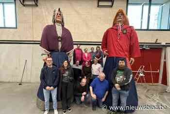 Pier en Wanne showen straks met carnaval hun nieuwe kledij, en daarvoor werd niet op een meter stof meer of minder gekeken