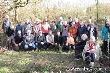 Dorpsraad start project met aanplant lindebomen