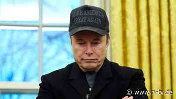 "Mit der Beantwortung warten": Chefs von US-Behörden kontern Elon Musk