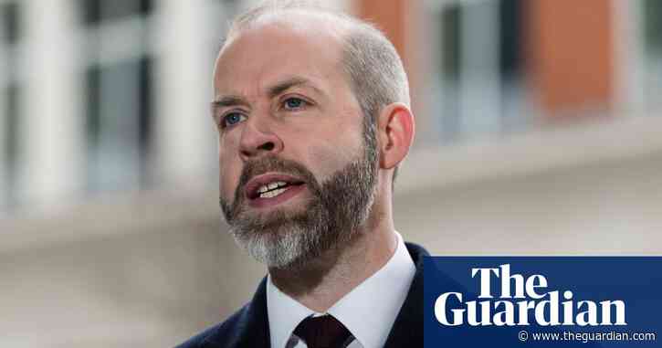 UK ministers head to India in search of trade deal they hope will boost economy