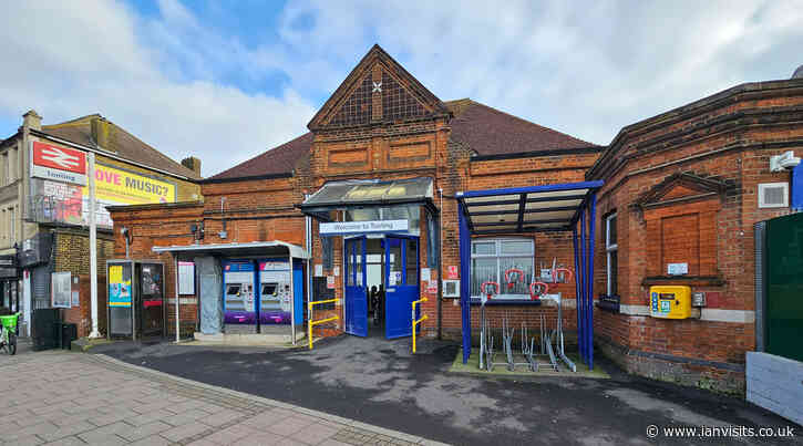 Tooting station gets step-free access with two new lifts
