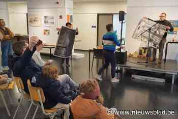 Kunstacademie veilt 150 ‘weeskunstwerken’ : “Niet voor de opbrengst, wel voor een bijzondere kunstbeleving”