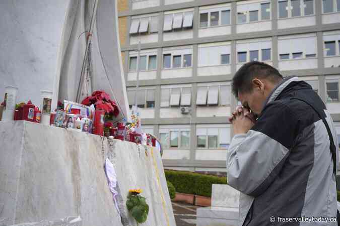 Pope Francis met at the hospital with Vatican secretary of state over candidates for sainthood