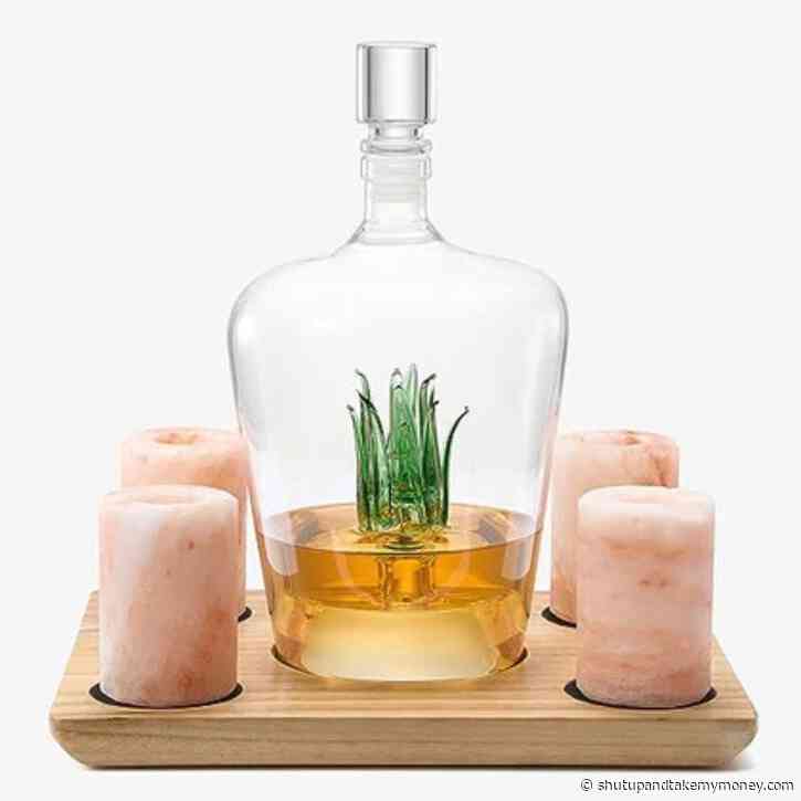 Tequila Decanter With Four Pink Himalayan Salt Shot Glasses Set