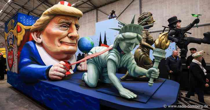 Trump, Musk und Putin im Kölner Rosenmontagszug