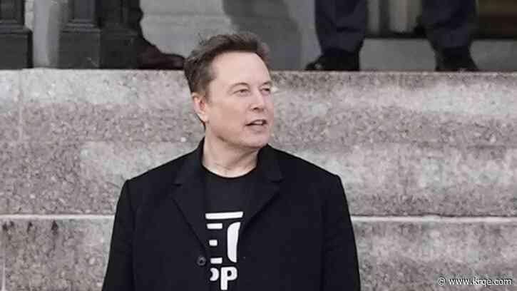 Nearly 200K sign petition to revoke Musk's Canadian citizenship