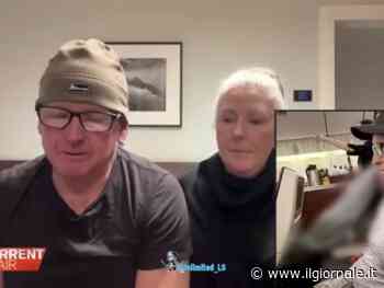 In volo per ore accanto a un cadavere. L'orrore a bordo di un aereo Qatar Airways