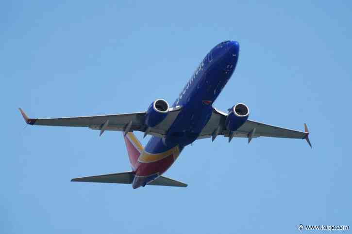 Southwest plane, jet narrowly avoid collision at Chicago's Midway Airport