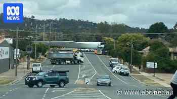 Council demands compensation after wind turbine blade debacle