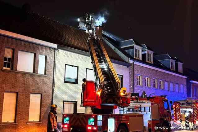 Overburen merken schoorsteenbrandje op, bewoners zijn zich van geen kwaad bewust