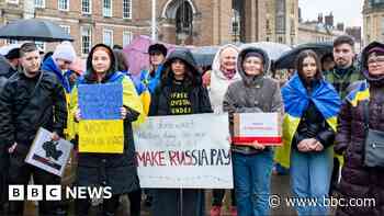 Photo exhibit marks three years of war in Ukraine
