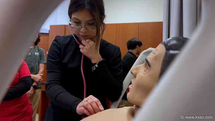 Nursing academy aims to fill healthcare shortage in Central Texas