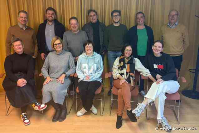 Merchtems Volkstheater speelt komedie ‘Hartelijk gecondoleerd’