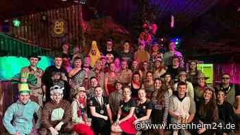 Tropisches Weiberkranzl in Hittenkirchen: Keine Ruhe für die Löwen bei Dschungelparty