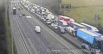 Car and lorry crash causes SEVERE delays on M25 near Brentwood