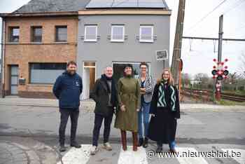 Gemeente koopt woning voor noodopvang en maakt ze energieneutraal