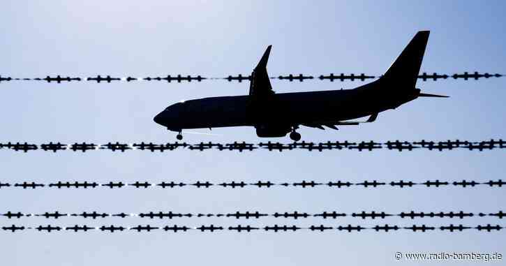 Sammelabschiebung nach Pakistan – 19 Straftäter dabei