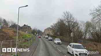 Police appeal to driver who stopped at assault