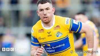 Rhinos skipper Smith out for up to 10 weeks