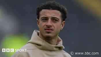 Ampadu faces surgery in blow for Wales and Leeds