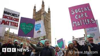 Care sector close to collapse, says protesting CEO