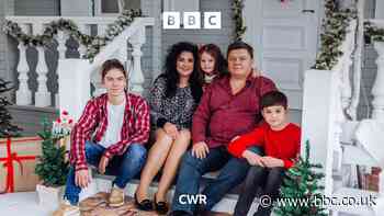 Ukrainians mark third anniversary of Russian invasion