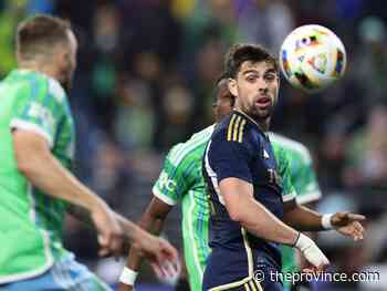 Vancouver Whitecaps sign top scorer Brian White to contract extension