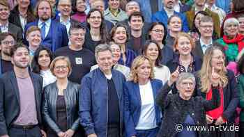 "Will Verantwortung übernehmen": Robert Habeck bleibt im Deutschen Bundestag