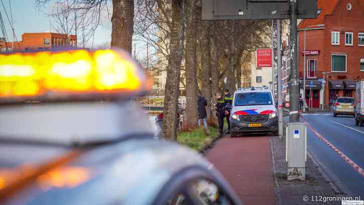 Overleden persoon aangetroffen in water aan de Trompsingel (Video)