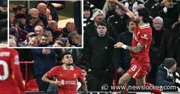 Newcastle laat kans op gelijkmaker liggen tegen Liverpool, Arne Slot kijkt toe vanaf tribune