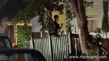 Police search for suspect after 3 people stabbed in Fort Lauderdale