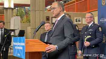 New Alberta plan pairs peace officers with local police to address drug crisis