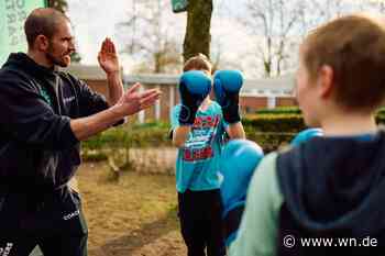Boxen mit der Polizei: Start-up aus Münster will Kinder für Konflikte rüsten