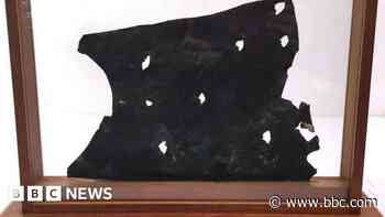 Navy 'disappointed' after HMS Bounty auction