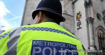 Met Police officer 'lost temper' and pushed man to floor in Orpington